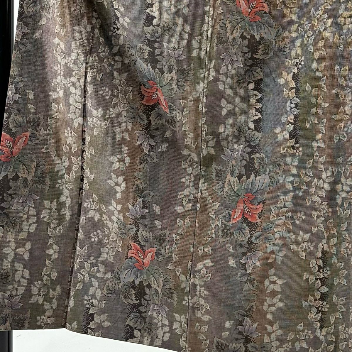 紬織織 身長155cm 袖長66.5cm M 雙層 草花紋紋 焦茶 純蠶絲 秀品級