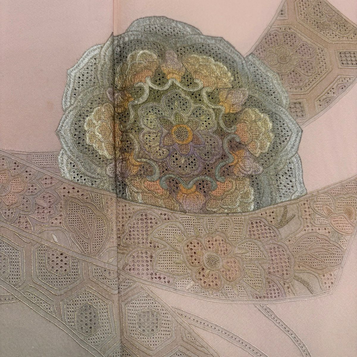 付下 身長164.5cm 袖長64cm M 雙層 鏡裏文 熨斗紋 刺繡 金銀彩 粉紅 純蠶絲 秀品級