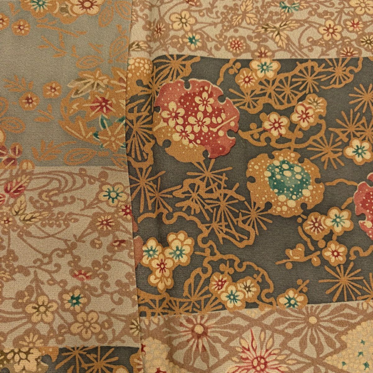 【美品】 小紋 身長156cm 袖長63cm S 雙層 雪輪 草花紋 薄茶 純蠶絲 秀品級
