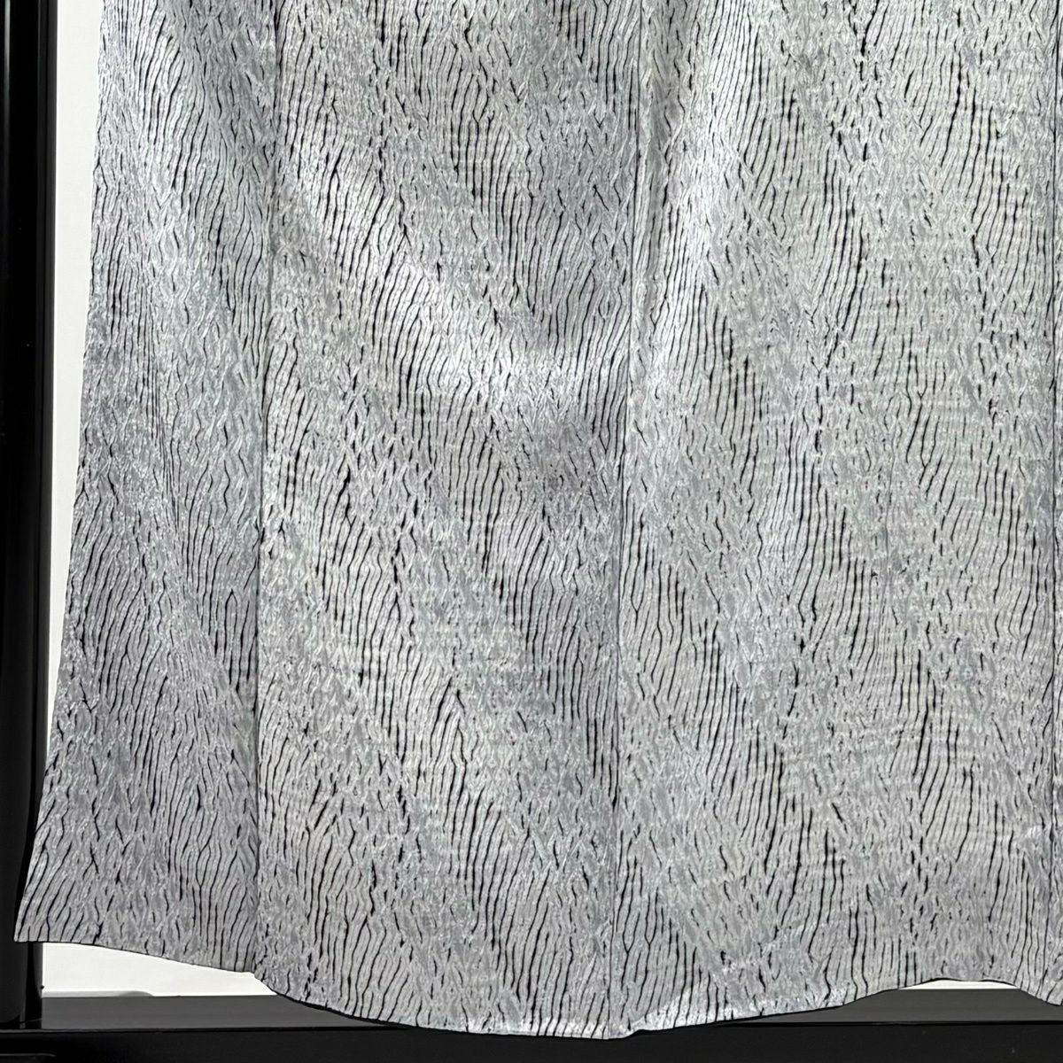 【美品】 小紋 身長157.5cm 袖長63.5cm S 雙層 幾何學圖案 絞染 灰白 純蠶絲 名品級