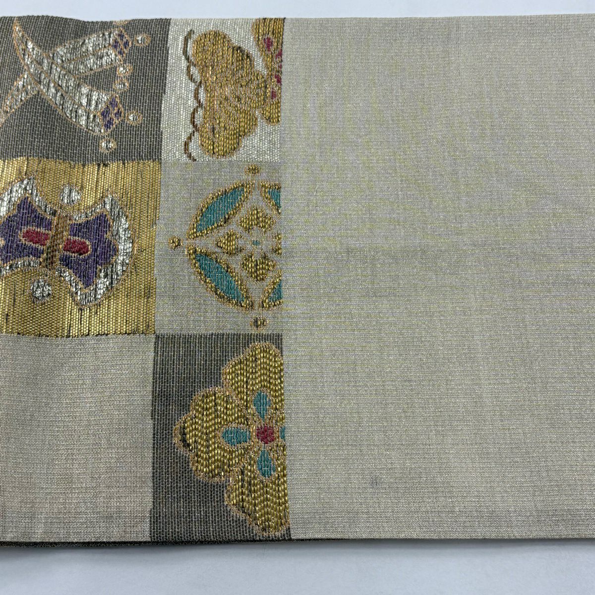 袋帶 逸品級 誉田屋源兵衛 附共箱 松樹 花菱 金金箔 金絲 金 六通 純蠶絲