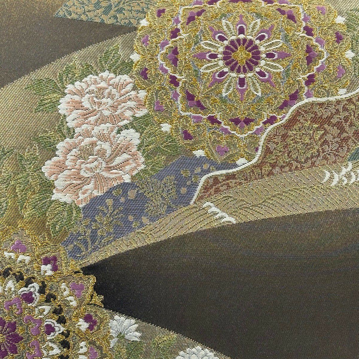 【美品】 袋帶 逸品級 じゅらく 落款あり 帝王紫 華紋 扇子面 金銀彩 金金箔 金茶 六通 純蠶絲