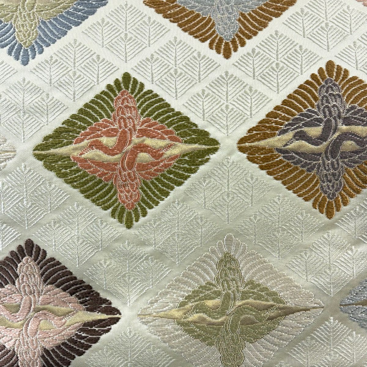 【美品】 袋帶 逸品級 松樹菱取向仙鶴紋 松樹菱 金絲 金金箔 米色 六通 純蠶絲