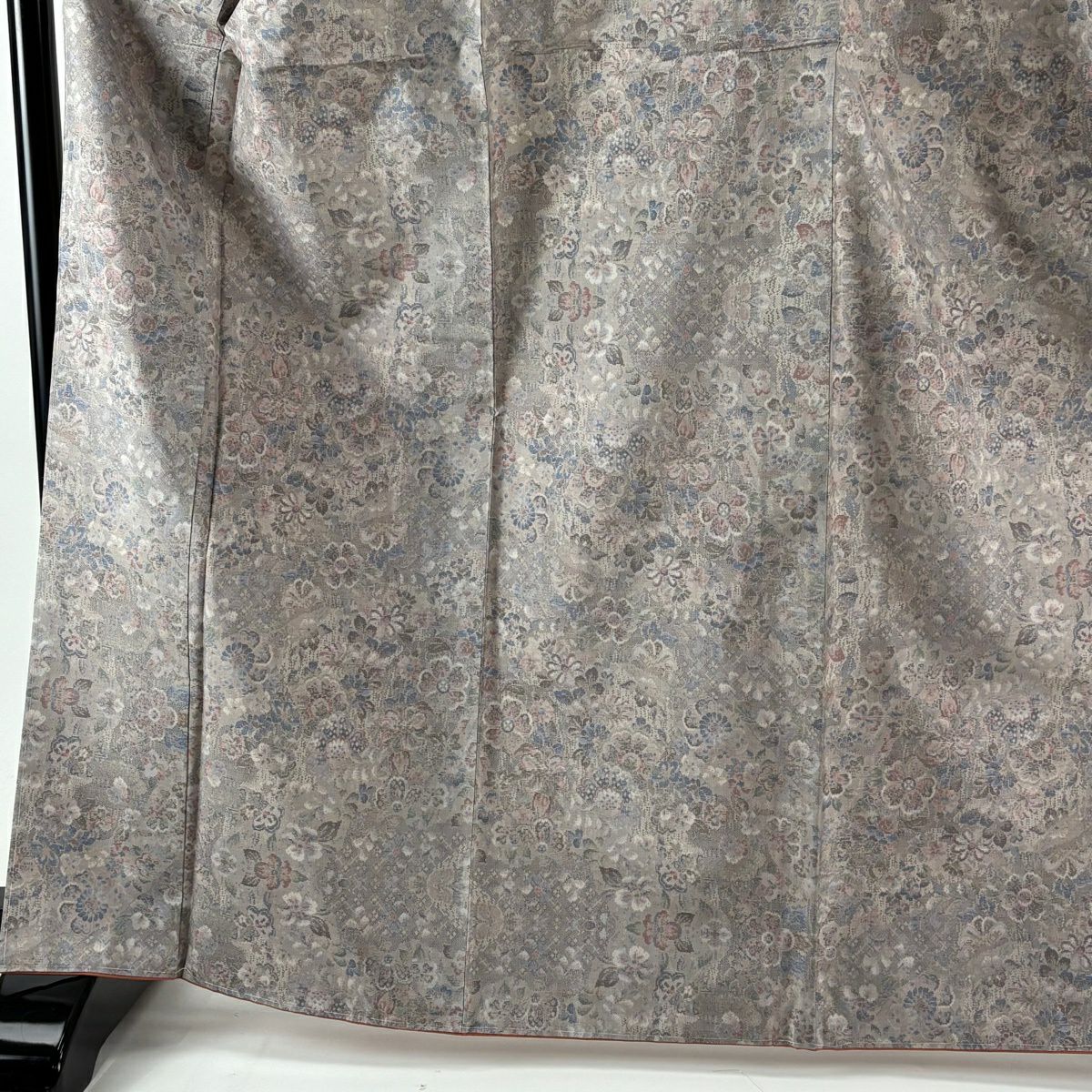【美品】 大島紬織 身長166cm 袖長65cm M 雙層 都喜ヱ門 紬織萬葉 證書あり 草花紋 灰紫 純蠶絲 逸品級