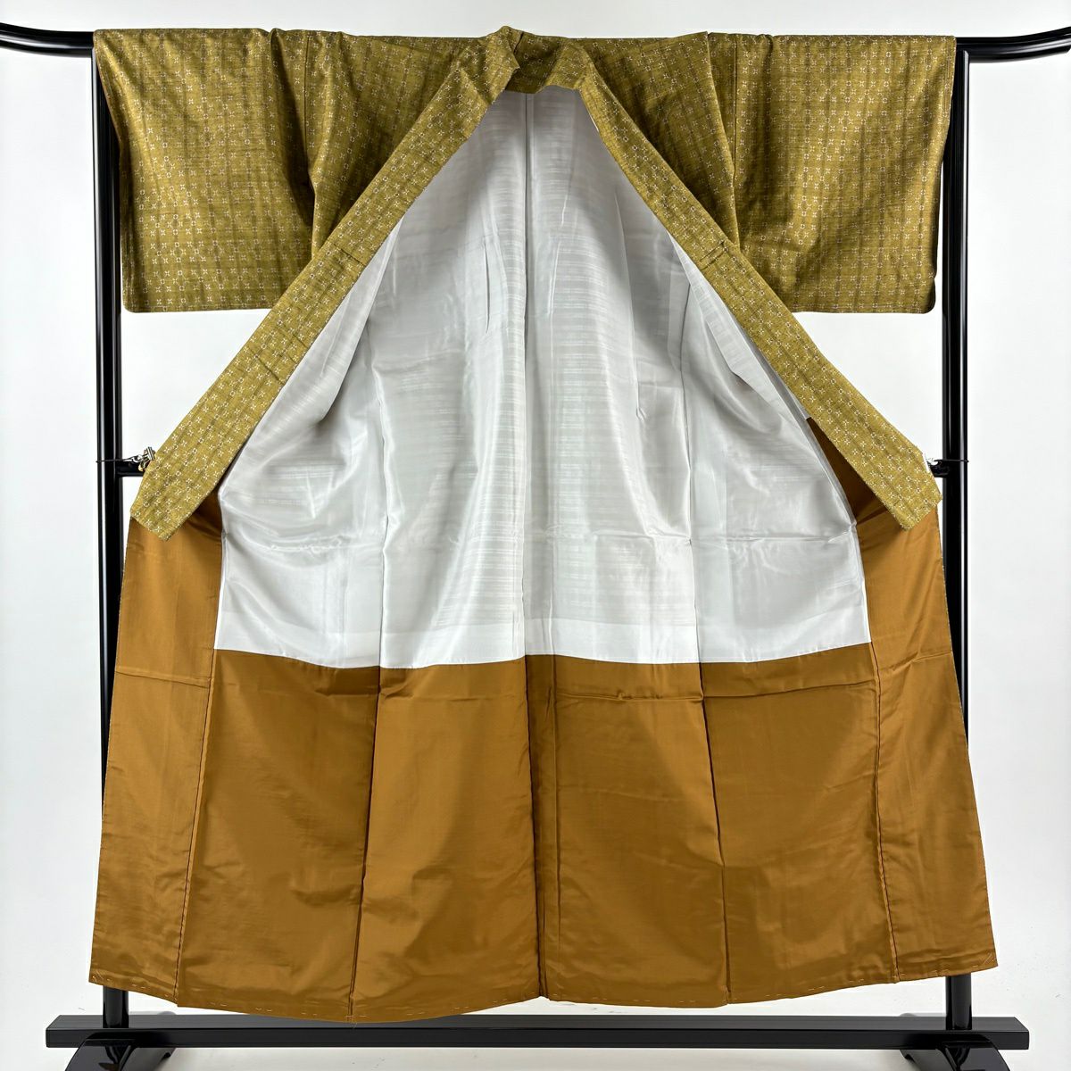 【美品】 小紋 身長155.5cm 袖長66cm M 雙層 花織 紬織織 ますいわ屋 縱條 幾何學 茶綠 純蠶絲 逸品級