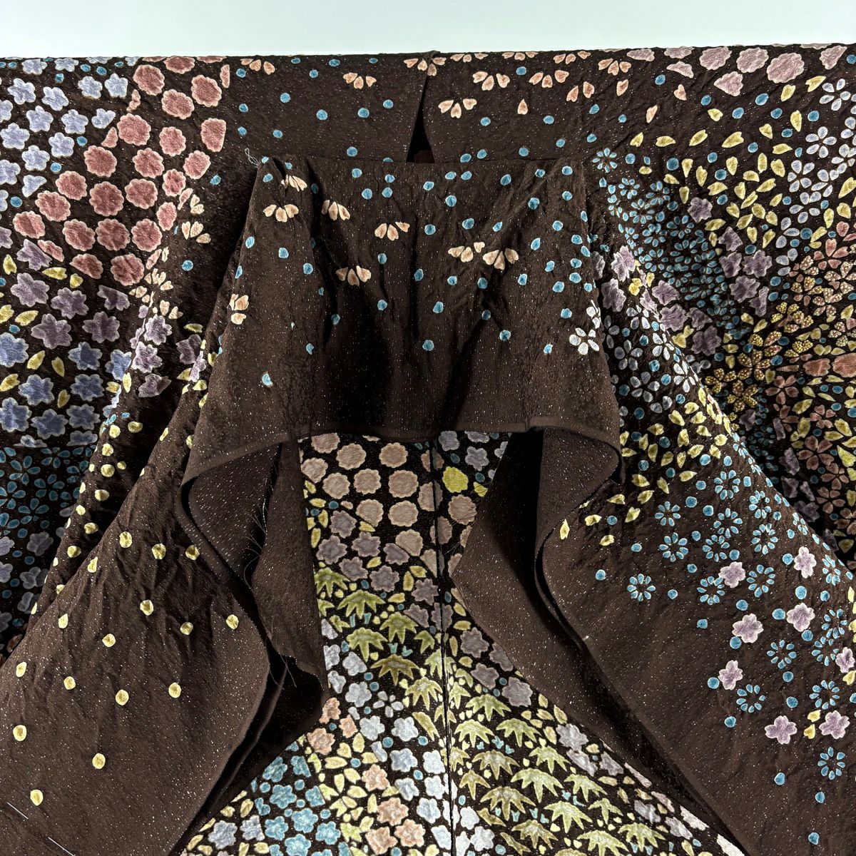 【美品】訪問服 身長172.5cm 袖長70cm 未仕立 單層 草花紋紋 竹子 銀通 絞染 茶紫 純蠶絲 逸品級