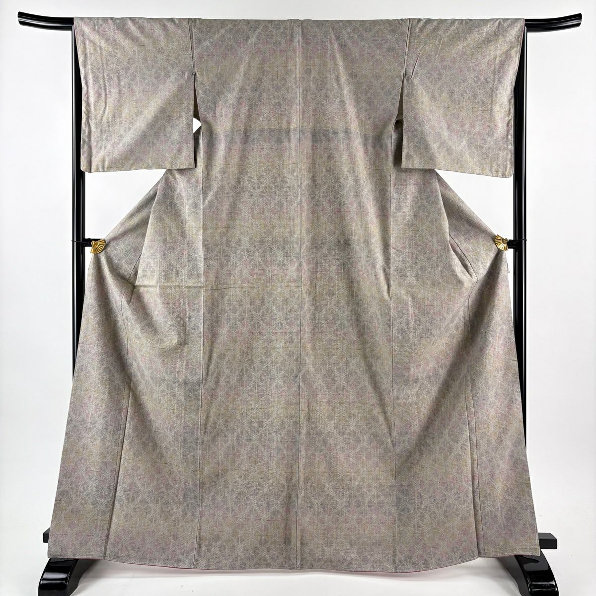【美品】結城紬織 身長167.5cm 袖長66cm M 雙層 本場結城紬織 奥順 證書齊全 斜格子 龜甲絣 灰紫 純蠶絲 逸品級
