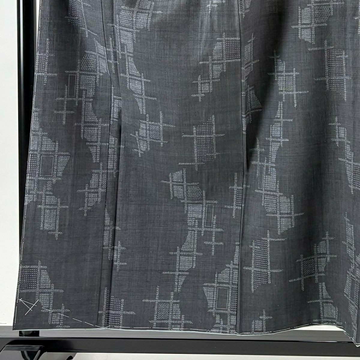 【美品】結城紬織 身長157cm 袖長60.5cm S 雙層 本場結城紬織 奥順 證書齊全 龜甲絣 格子 深綠 純蠶絲 逸品級