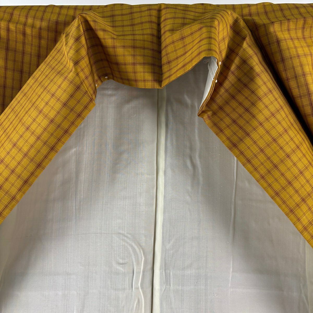 【美品】 紬織 身長155.5cm 袖長62cm S 雙層 黃八丈 證書齊全 格子 黃土色 純蠶絲 逸品級