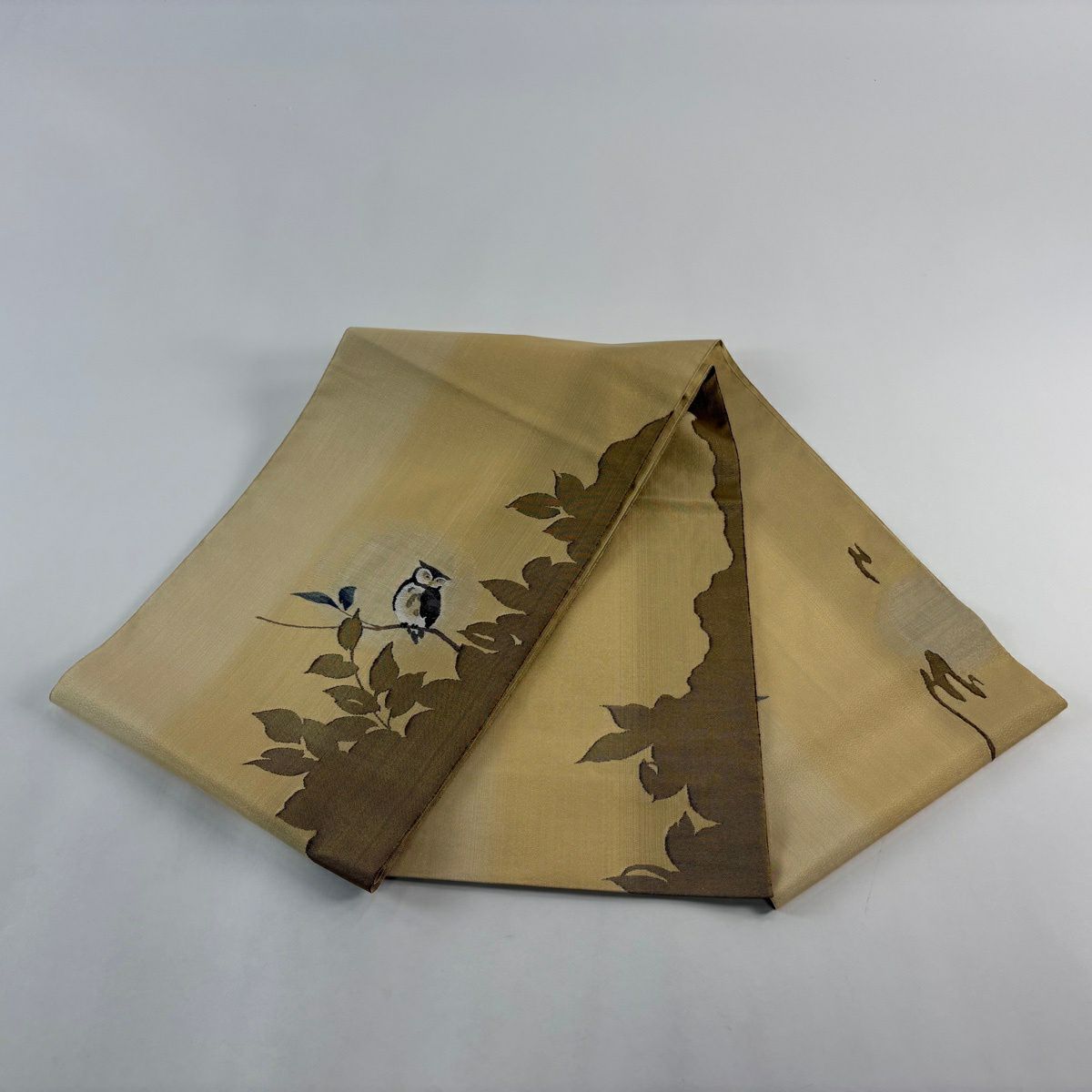 【美品】 袋帶 名品級 貓頭鷹 枝葉 金通 金絲 山吹色 大鼓圖案 純蠶絲