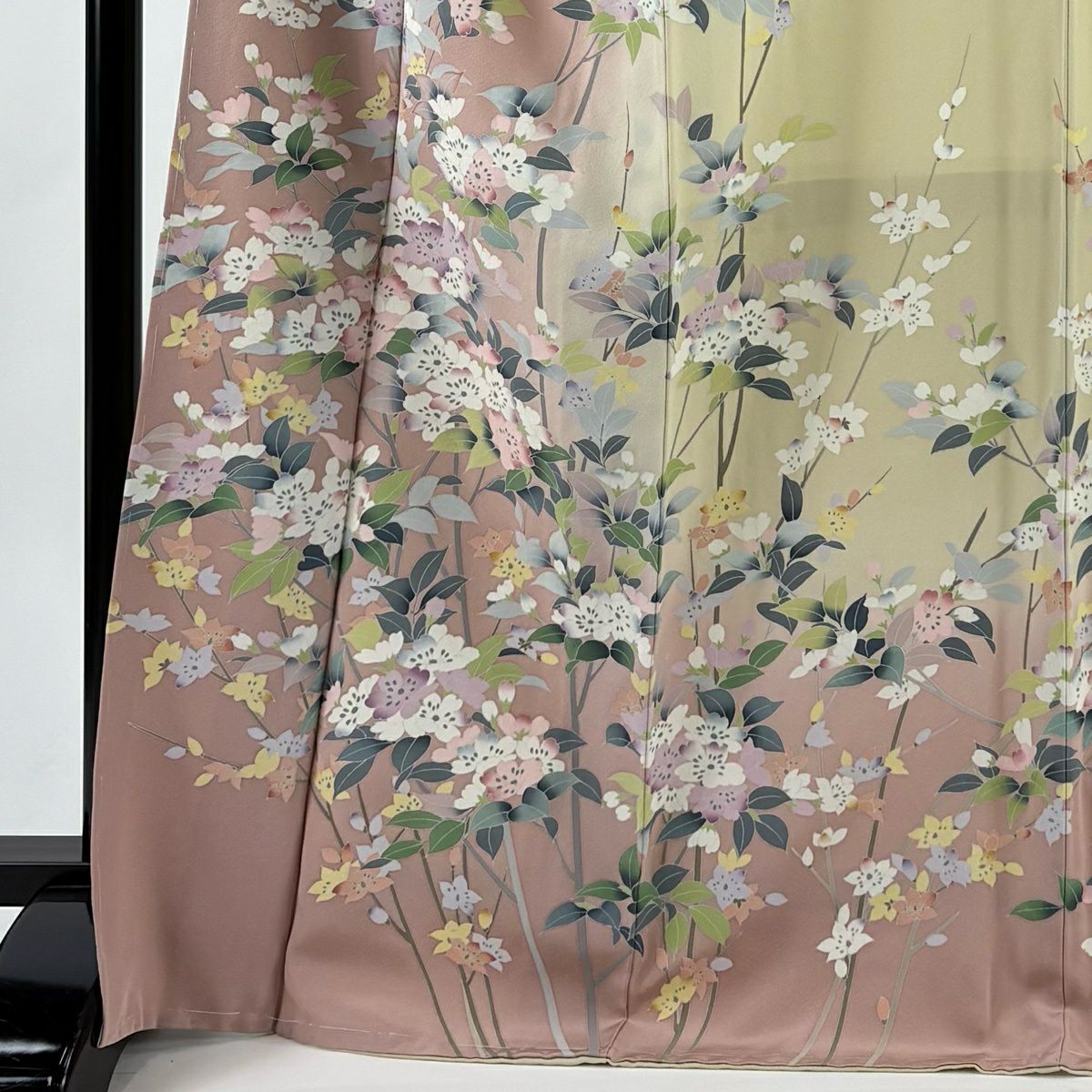 【美品】訪問服 身長170cm 袖長67.5cm L 雙層 坂井修 落款あり 草花紋紋 染分 ぼかし 淡粉色 純蠶絲 逸品級 一つ紋
