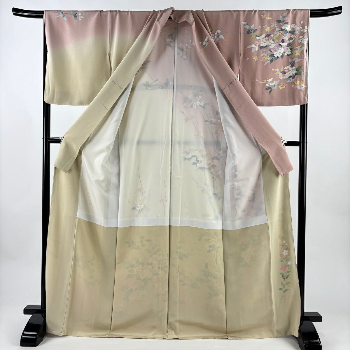 【美品】訪問服 身長170cm 袖長67.5cm L 雙層 坂井修 落款あり 草花紋紋 染分 ぼかし 淡粉色 純蠶絲 逸品級 一つ紋
