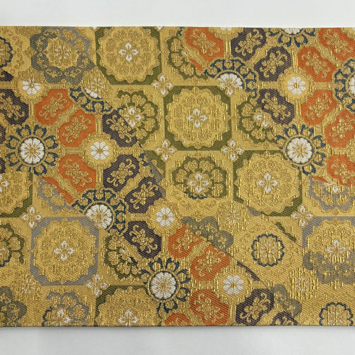 【美品】 袋帶 名品級 菱格子華紋 金銀彩 金色 六通 純蠶絲