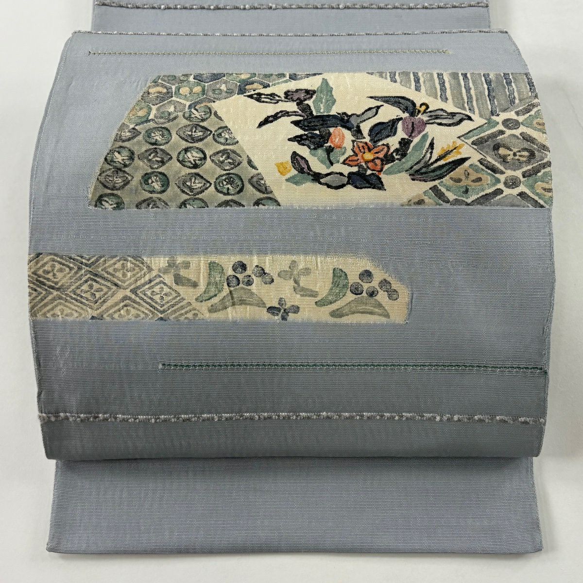 【美品】 袋帶 秀品級 紬織織 草花紋紋 縞紋 刺繡 青灰 純蠶絲
