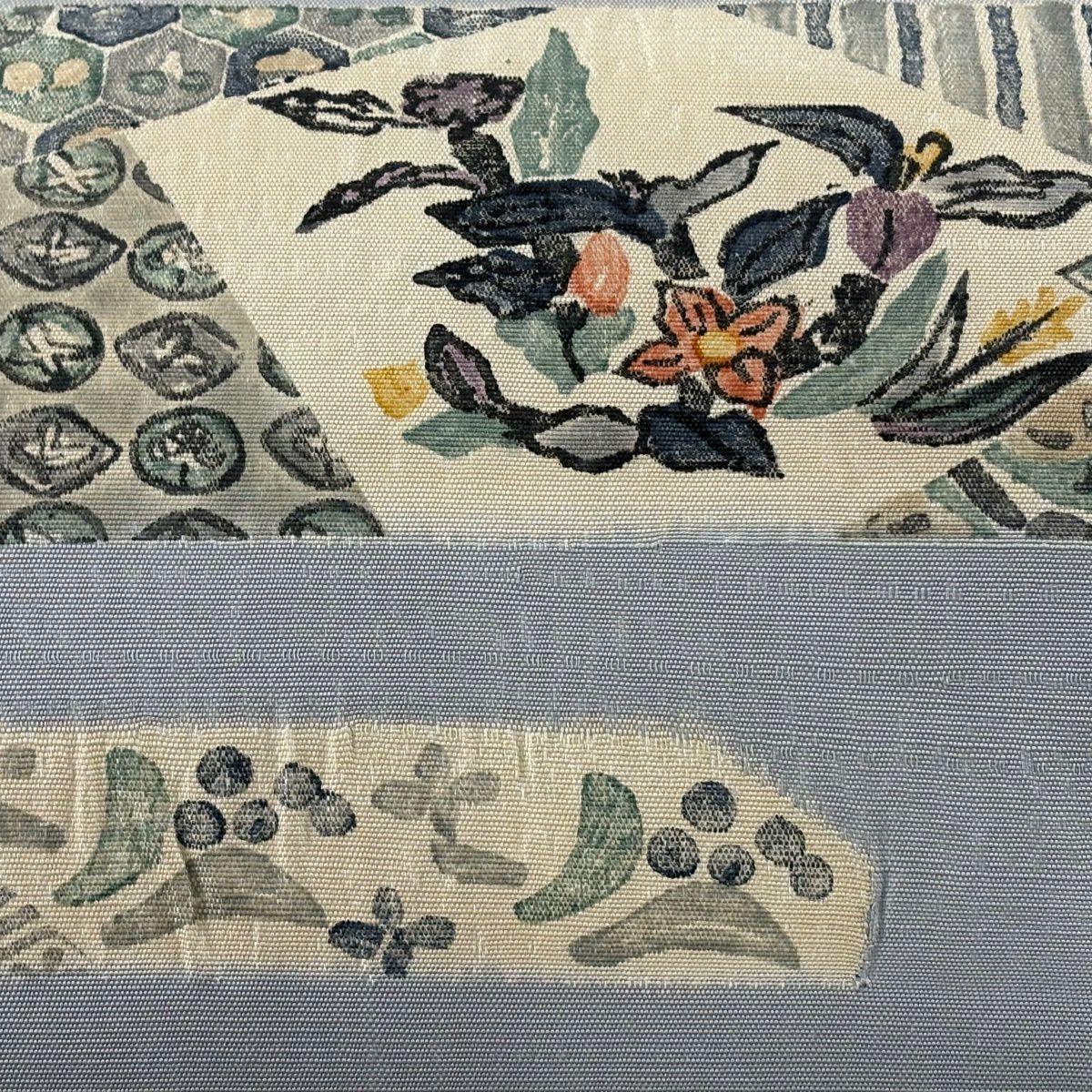 【美品】 袋帶 秀品級 紬織織 草花紋紋 縞紋 刺繡 青灰 純蠶絲