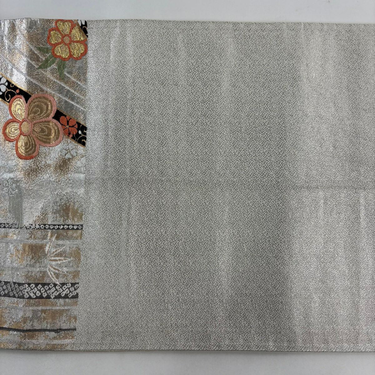 【美品】 袋帶 秀品級 梅花 竹子 金銀彩 金金箔 銀 六通 純蠶絲