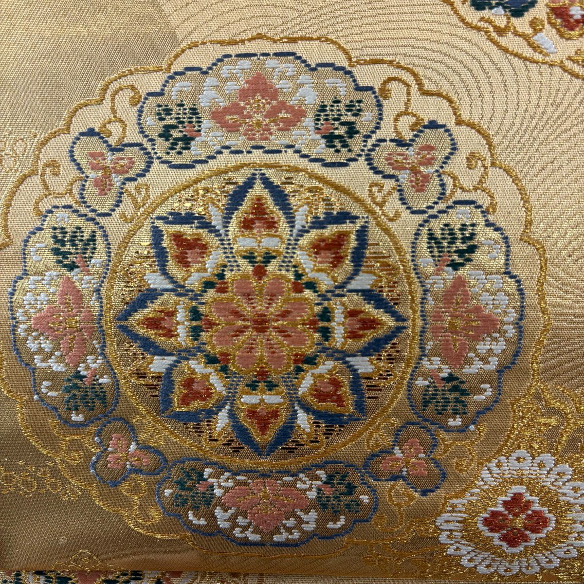 【美品】 袋帶 秀品級 華紋 波 金金箔 金色 六通 純蠶絲