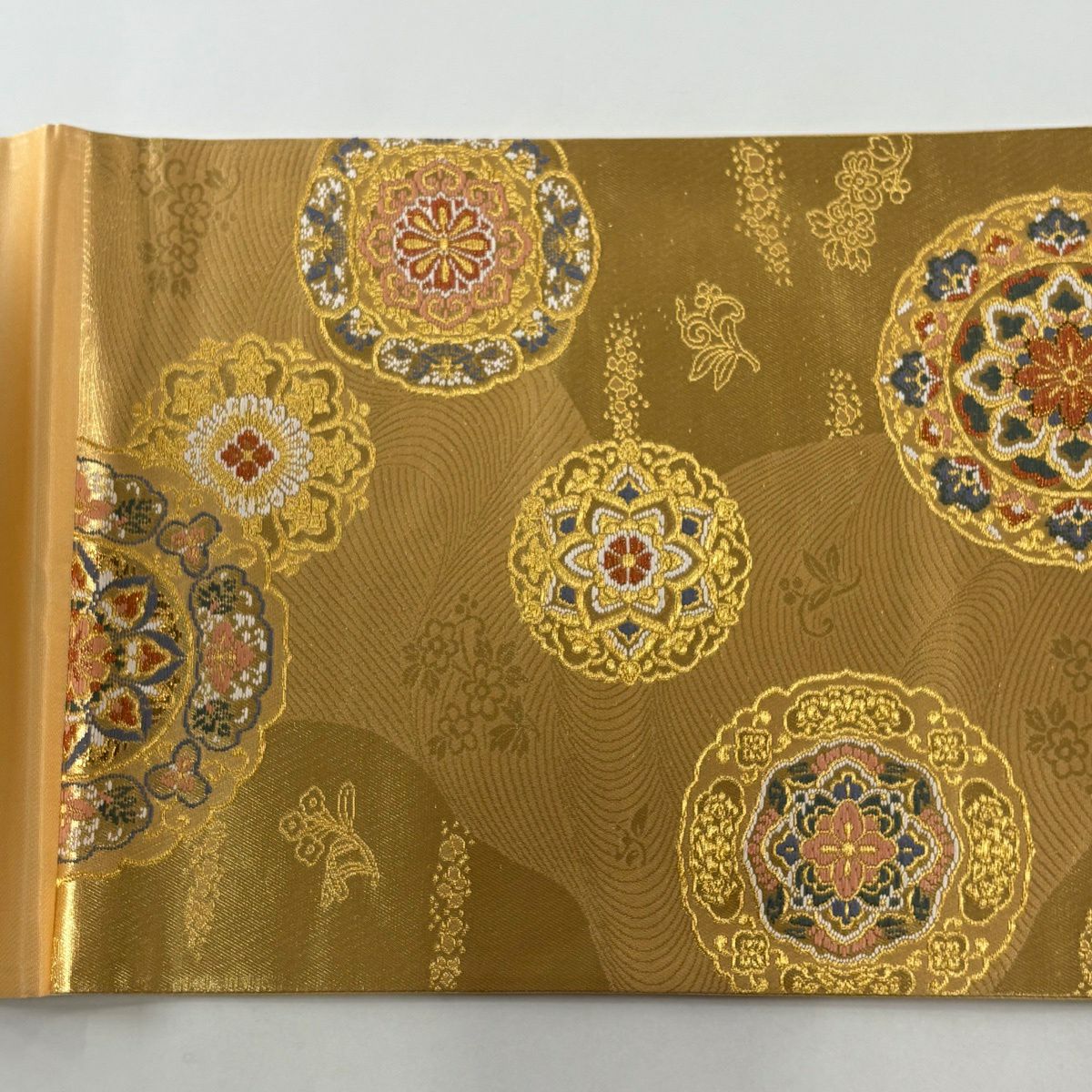 【美品】 袋帶 秀品級 華紋 波 金金箔 金色 六通 純蠶絲