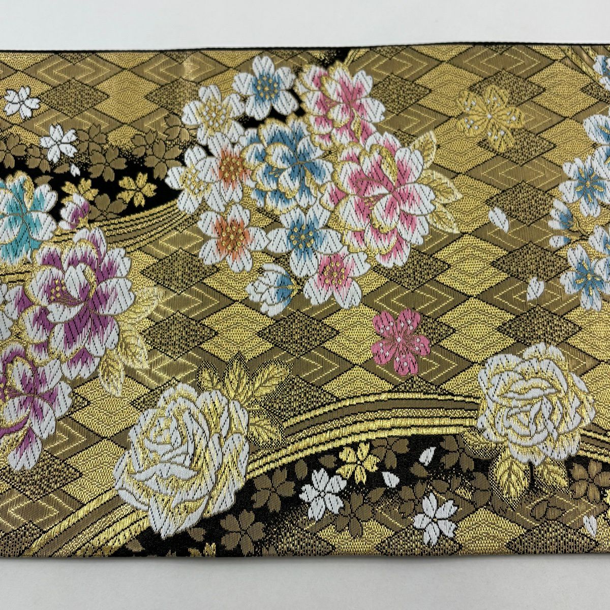 【美品】 袋帶 秀品級 草花紋紋 菱 金絲 金金箔 金色 六通 純蠶絲