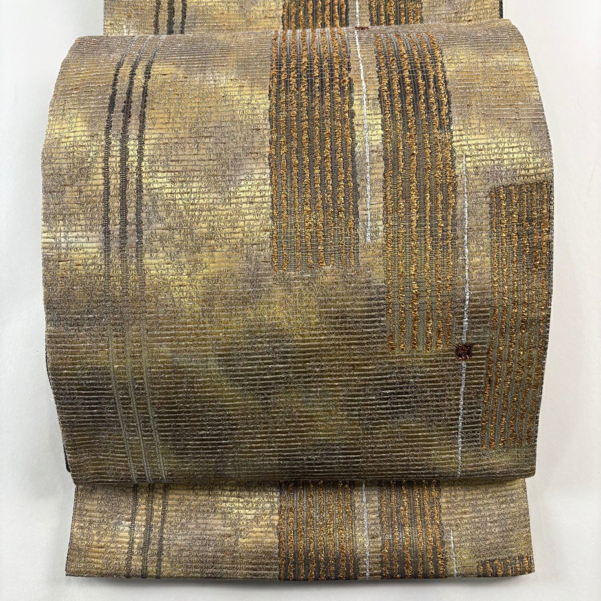 袋帶 秀品級 短冊 縞 金金箔 漸層 茶綠 六通 純蠶絲