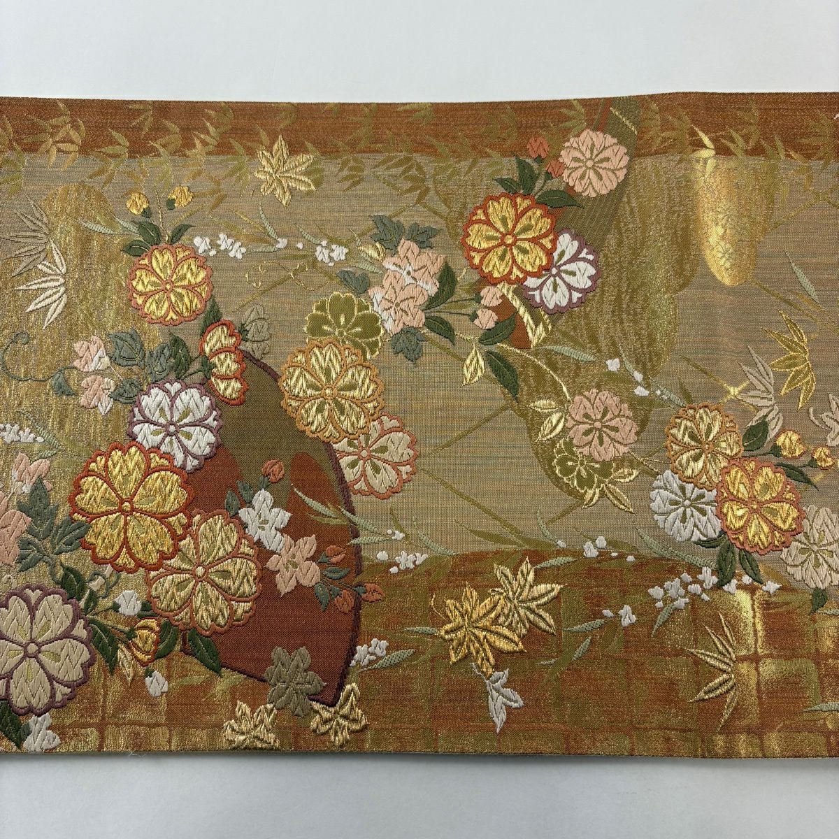 【美品】 袋帶 秀品級 樱花 扇子面 唐織 金金箔 紅茶 六通 純蠶絲