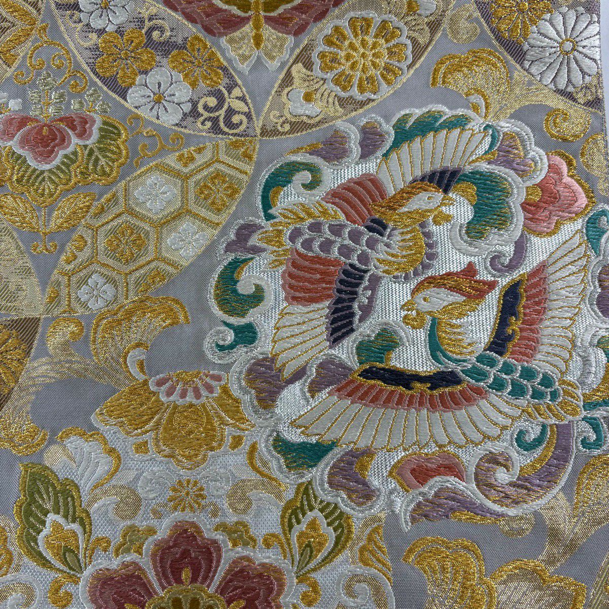 【美品】 袋帶 秀品級 七寶取雙鳥紋 蝶 金金箔 唐織 灰色 六通 純蠶絲