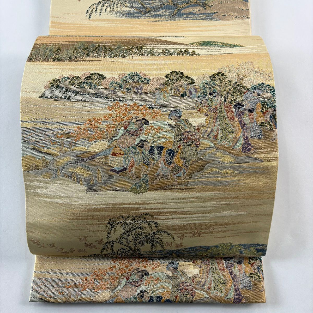 【美品】 袋帶 秀品級 證明書附帶 人物 風景 金金箔 金絲 米色 六通 純蠶絲