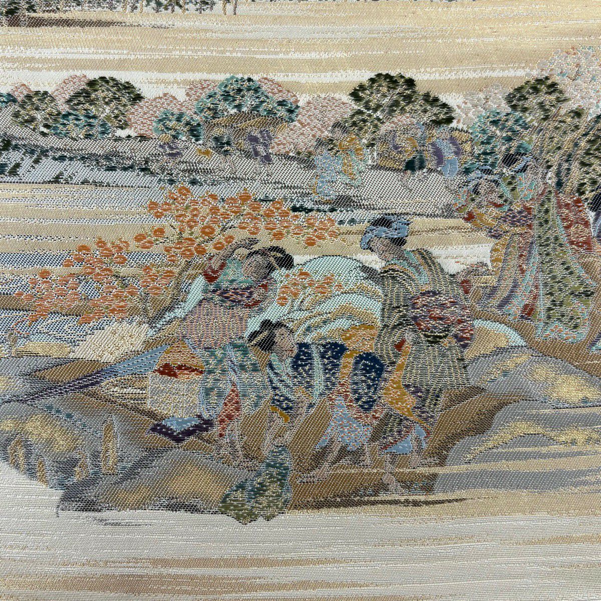 【美品】 袋帶 秀品級 證明書附帶 人物 風景 金金箔 金絲 米色 六通 純蠶絲