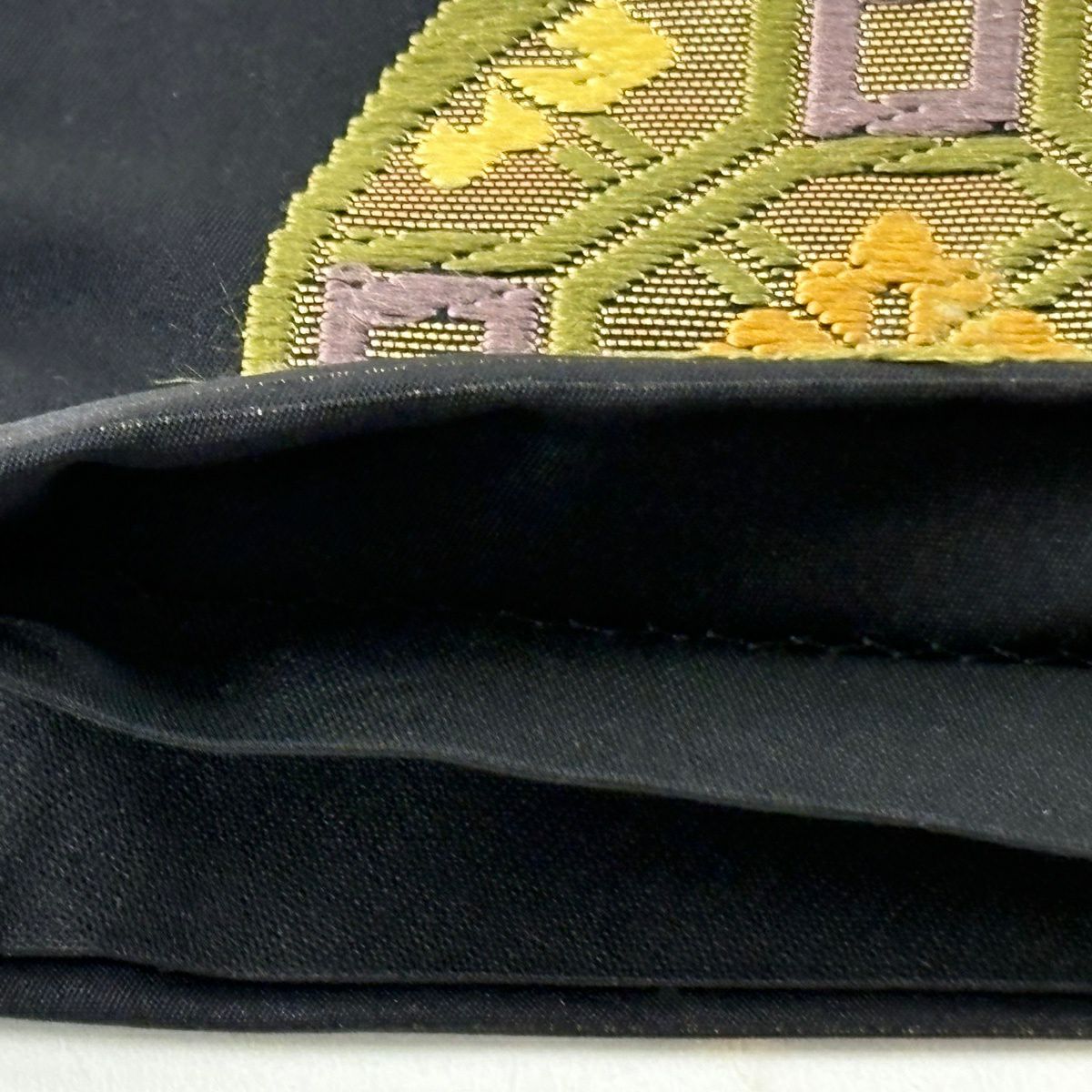 袋帶 逸品級 草花紋紋 貝 刺繡 金金箔 黑 六通 純蠶絲