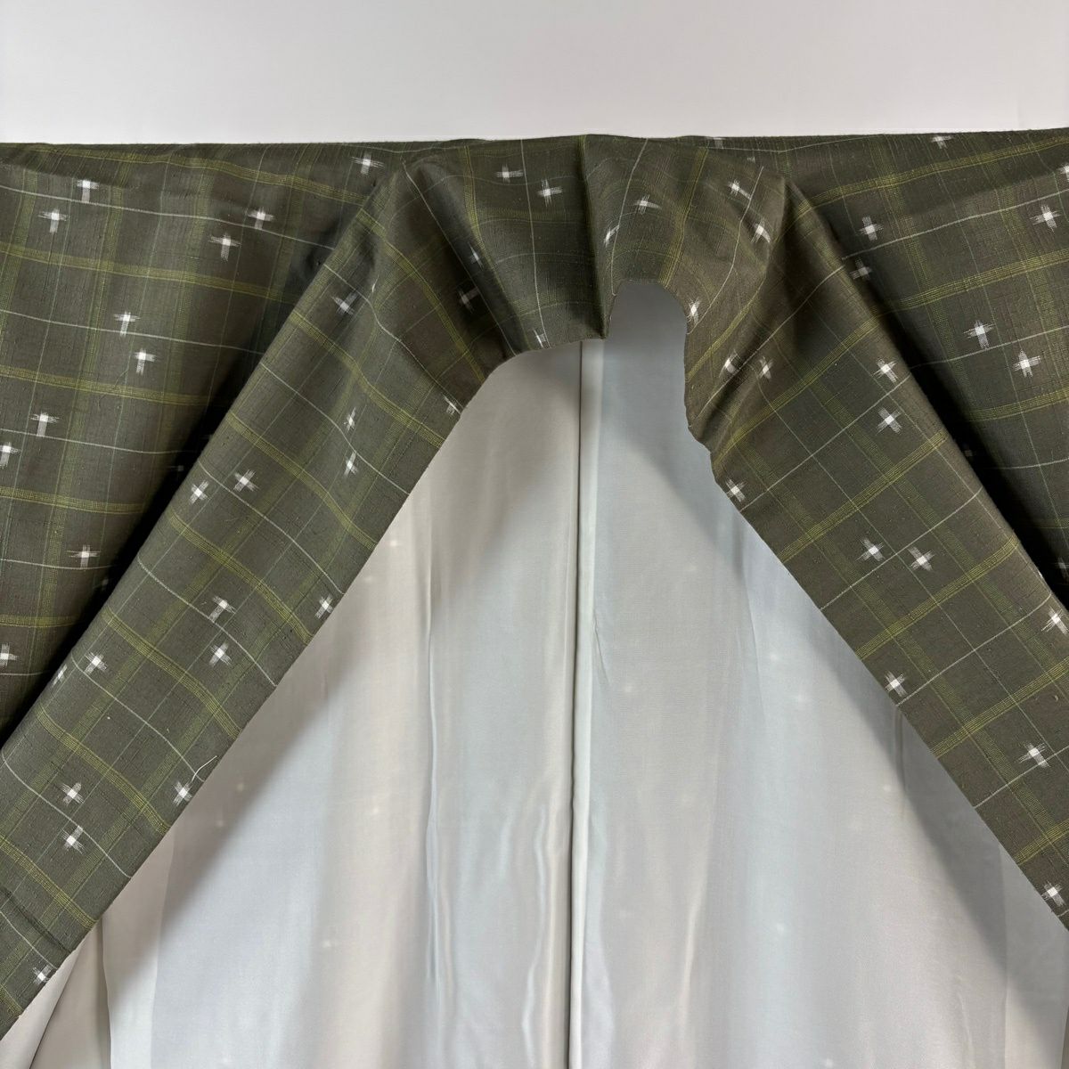 【美品】 紬織 身長158.5cm 袖長62cm S 雙層 十字絣 格子 茶綠 純蠶絲 秀品級