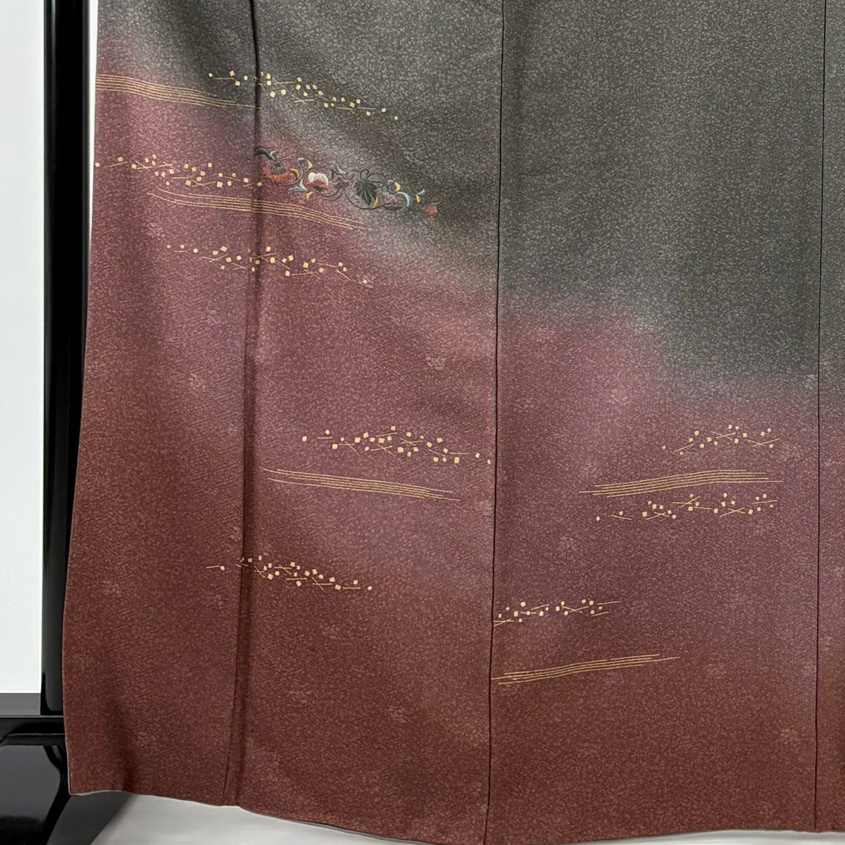 付下 身長168.5cm 袖長64.5cm M 雙層 花唐草紋 金金箔散佈 刺繡 金銀彩 灰 純蠶絲 優品級