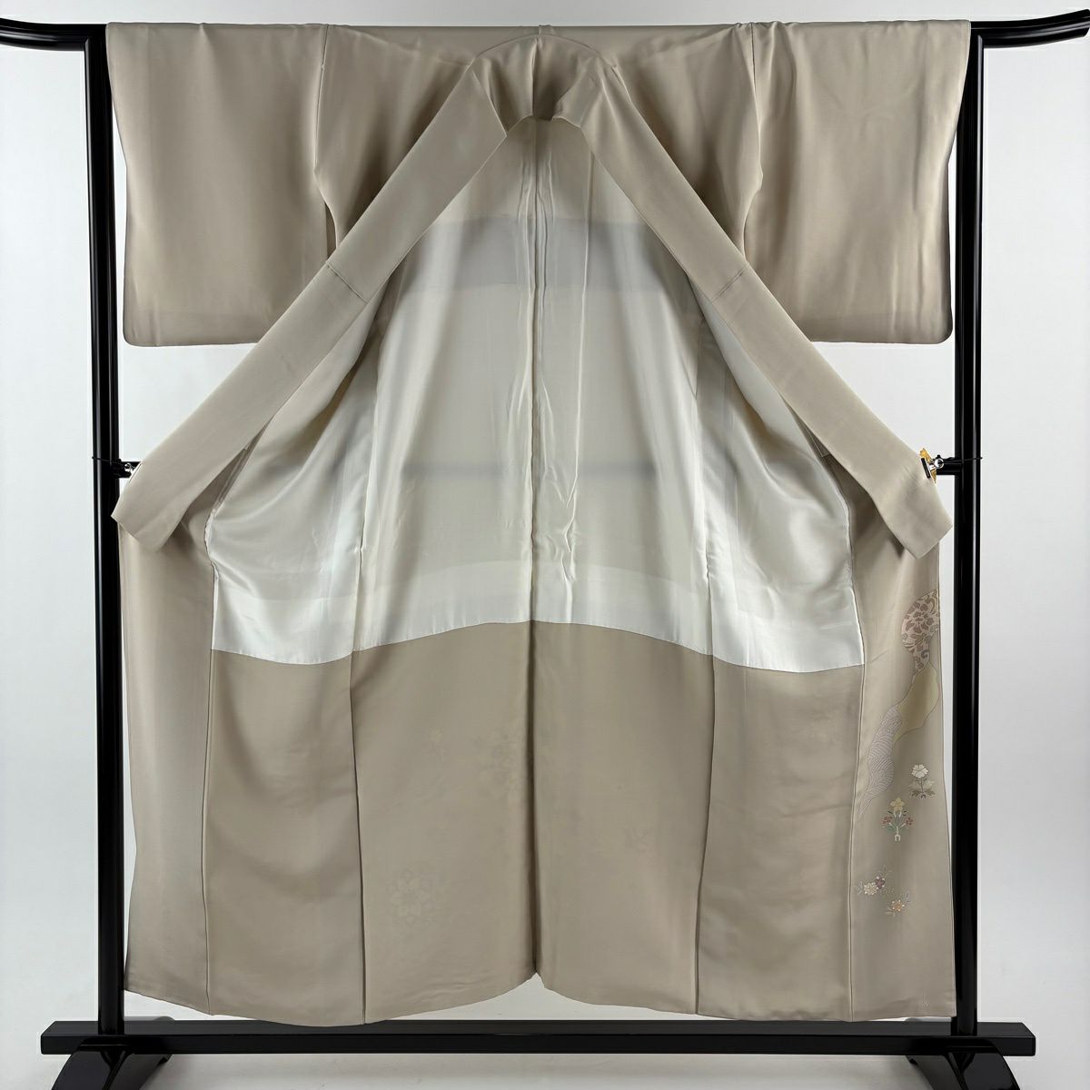 色留袖禮服 身長154cm 袖長64.5cm M 雙層 尾長鳥 華紋 金絲 金銀彩 米色 純蠶絲 秀品級 一個紋