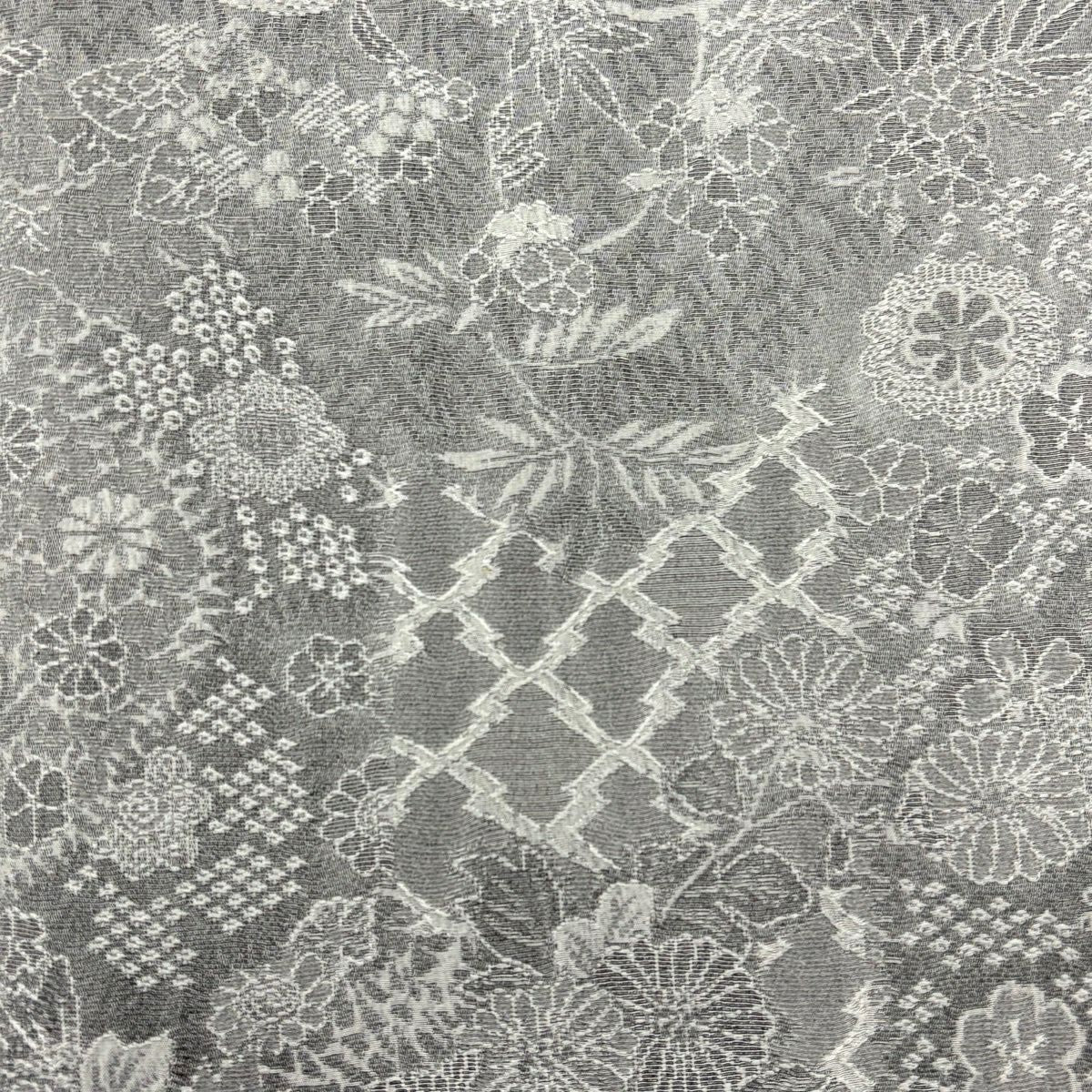 【美品】 小紋 身長152cm 袖長61.5cm S 雙層 紋意匠 草花紋紋 松樹皮菱 灰色 純蠶絲 名品級