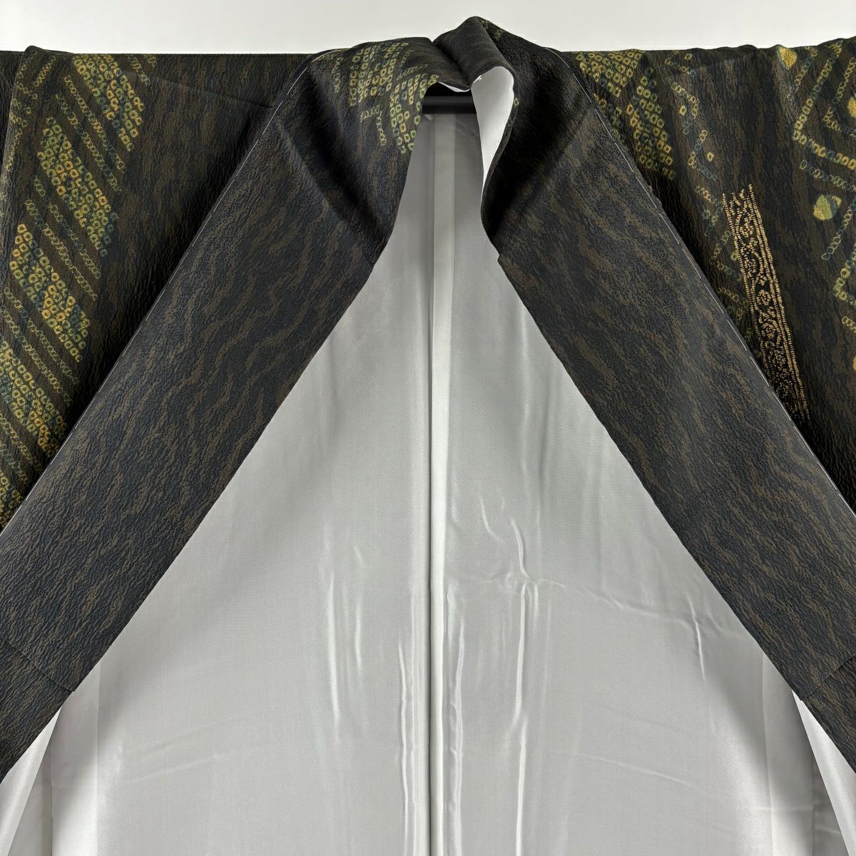 訪問服 身長158cm 袖長68.5cm L 雙層 樋熊哲也 落款あり 梅花 疋田 刺繡 金糸 黑 純蠶絲 逸品級