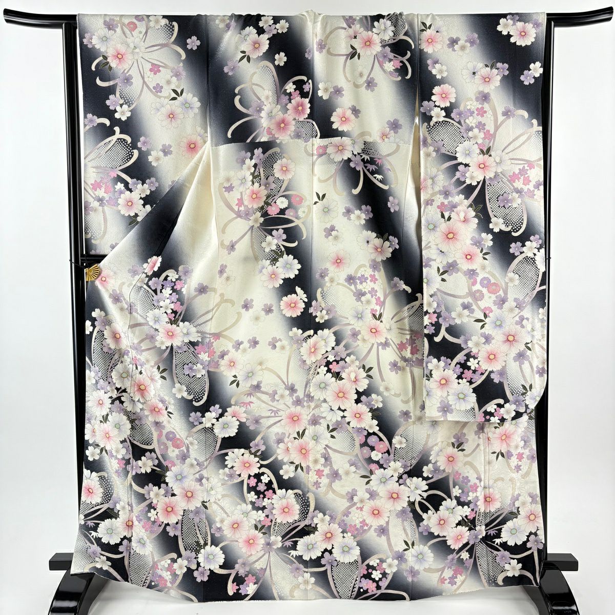 【美品】振袖禮服 身長169cm 袖長67cm M 雙層 草花紋紋 疋田柄 金金箔 銀通 乳白色 純蠶絲 逸品級