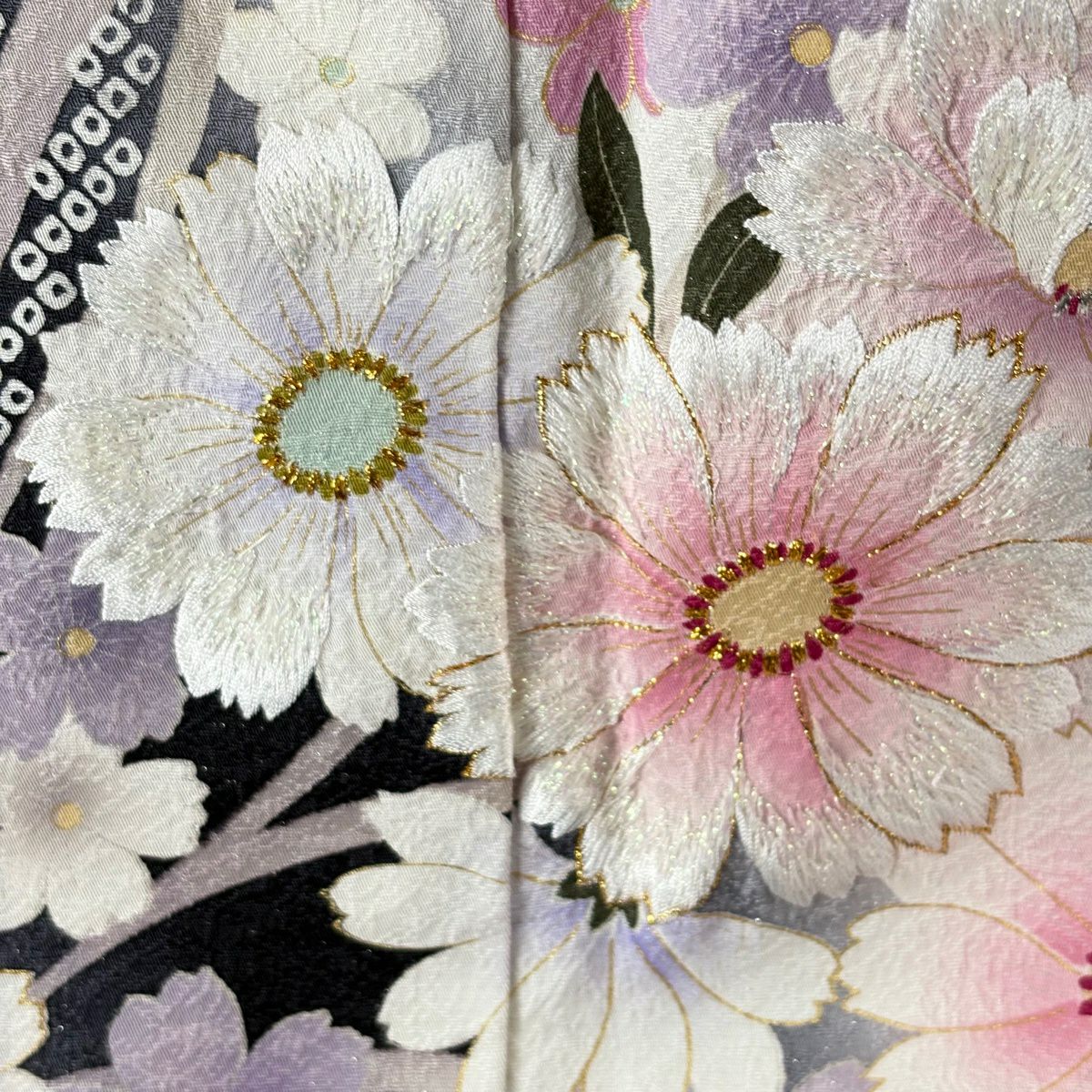 【美品】振袖禮服 身長169cm 袖長67cm M 雙層 草花紋紋 疋田柄 金金箔 銀通 乳白色 純蠶絲 逸品級