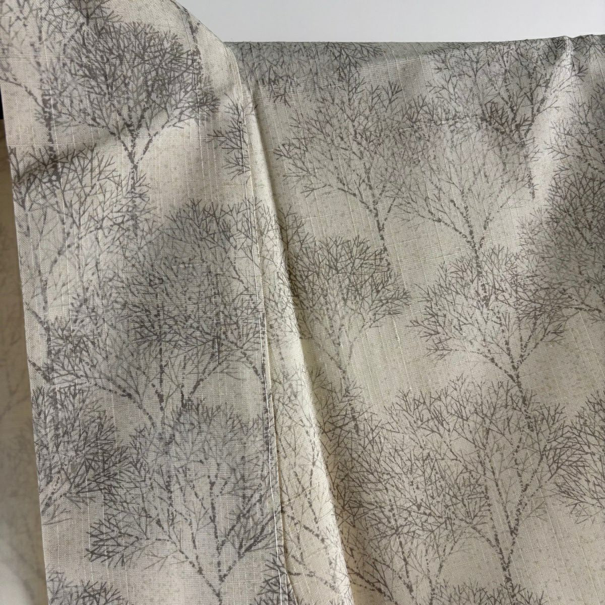 【美品】 付下 身長160cm 袖長63.5cm S 雙層 小千谷紬織織地 證書附帶 樹木圖案 奶油色 純蠶絲 逸品級