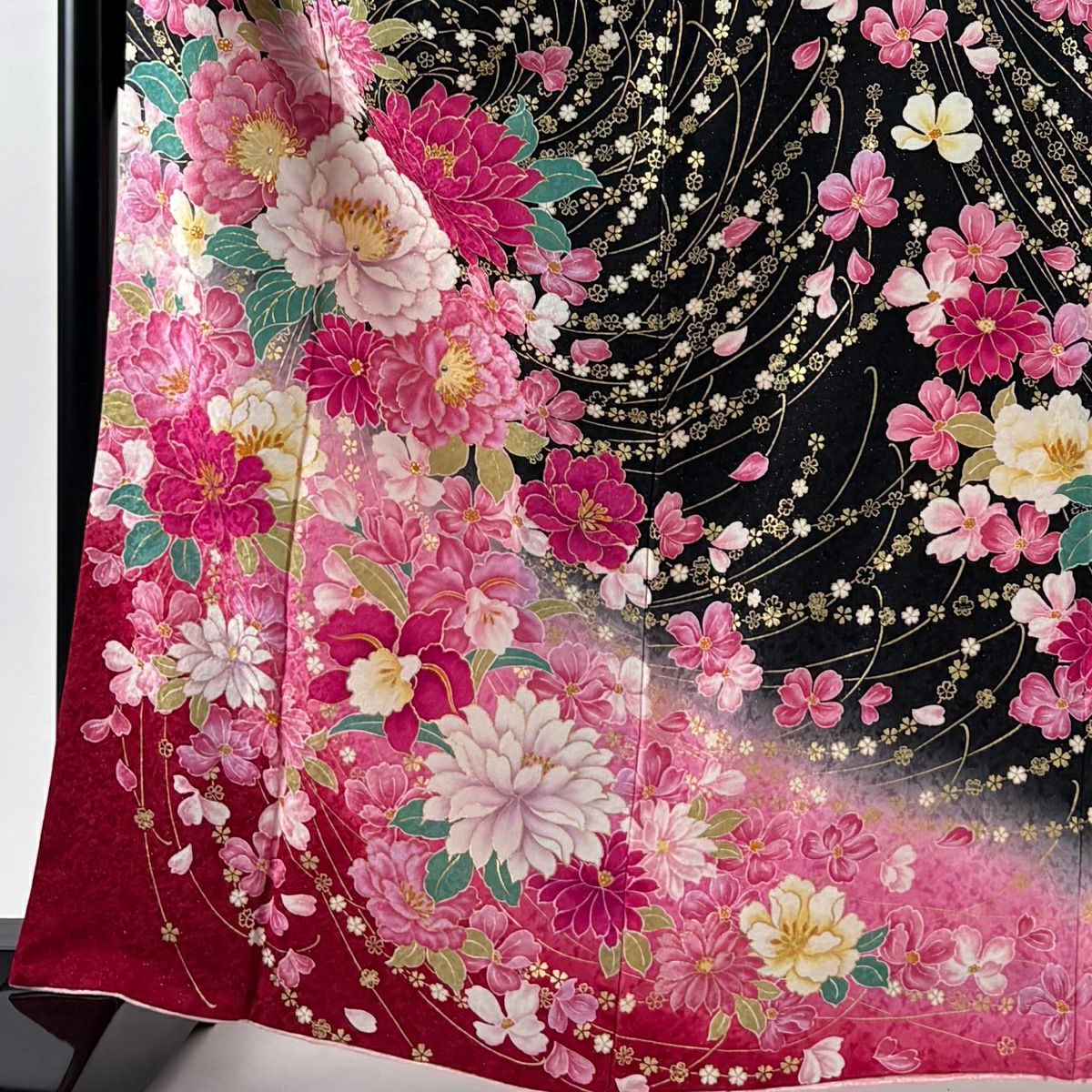 振袖禮服 身長163.5cm 袖長64cm M 雙層 牡丹 草花紋紋 銀通 金銀彩 水晶 黑 純蠶絲 逸品級