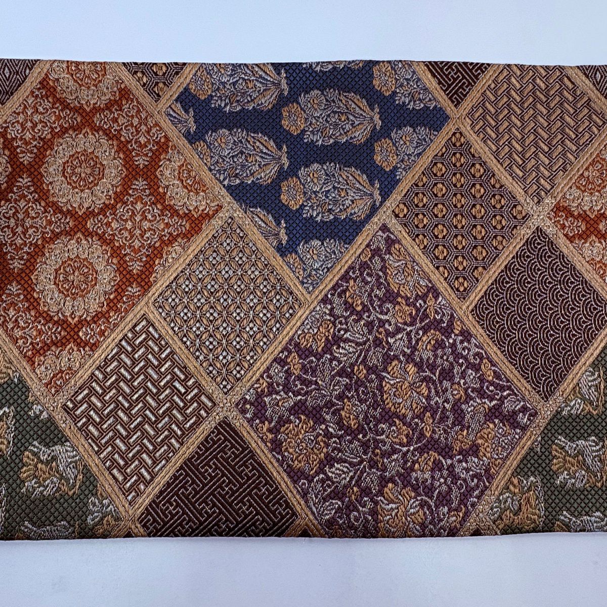 【美品】 袋帶 秀品級 關西仕立 有職紋樣 花兔 金銀彩 茶綠 六通 純蠶絲