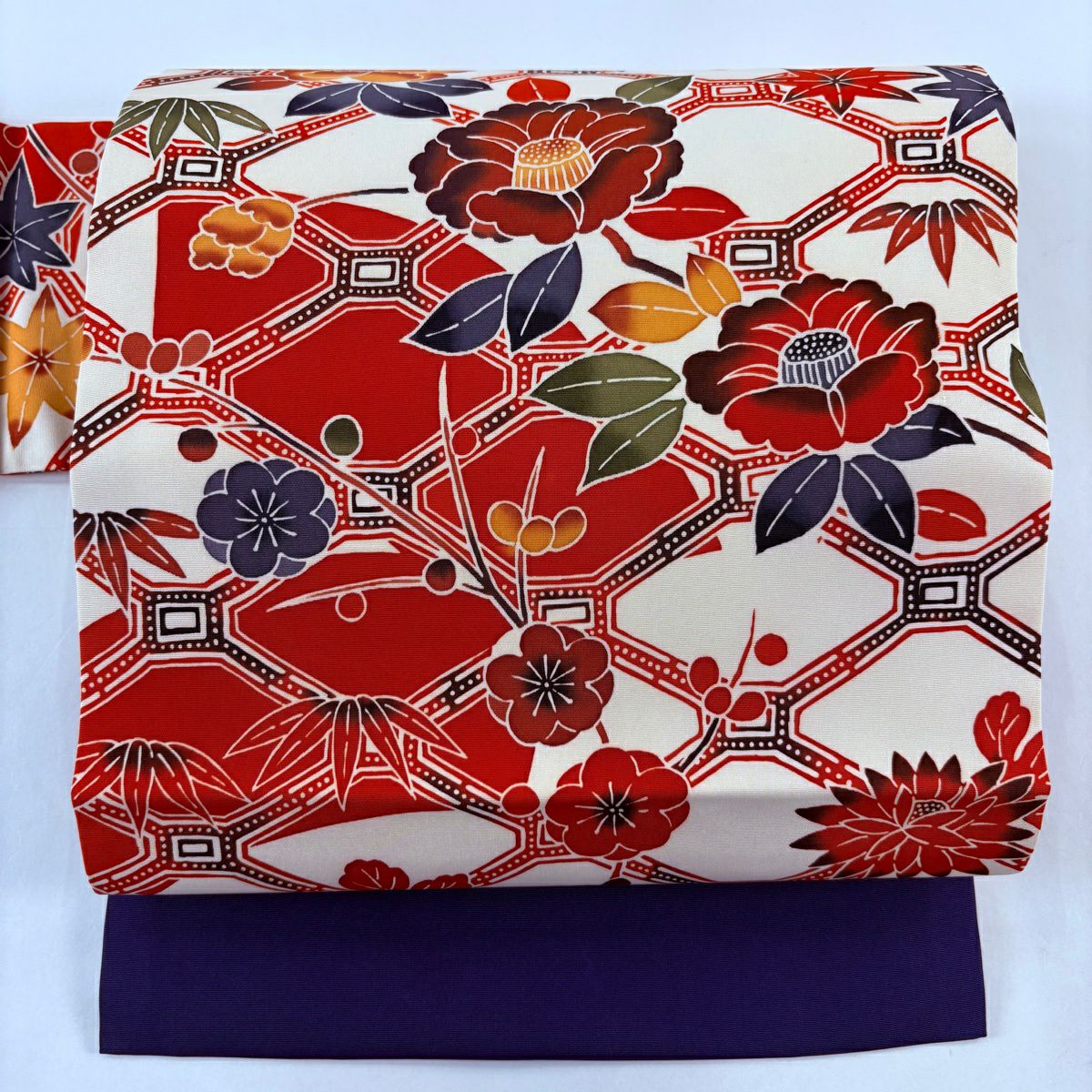 【美品】 名古屋帶 秀品級 梅花 花 椿 花 奶油色 純蠶絲
