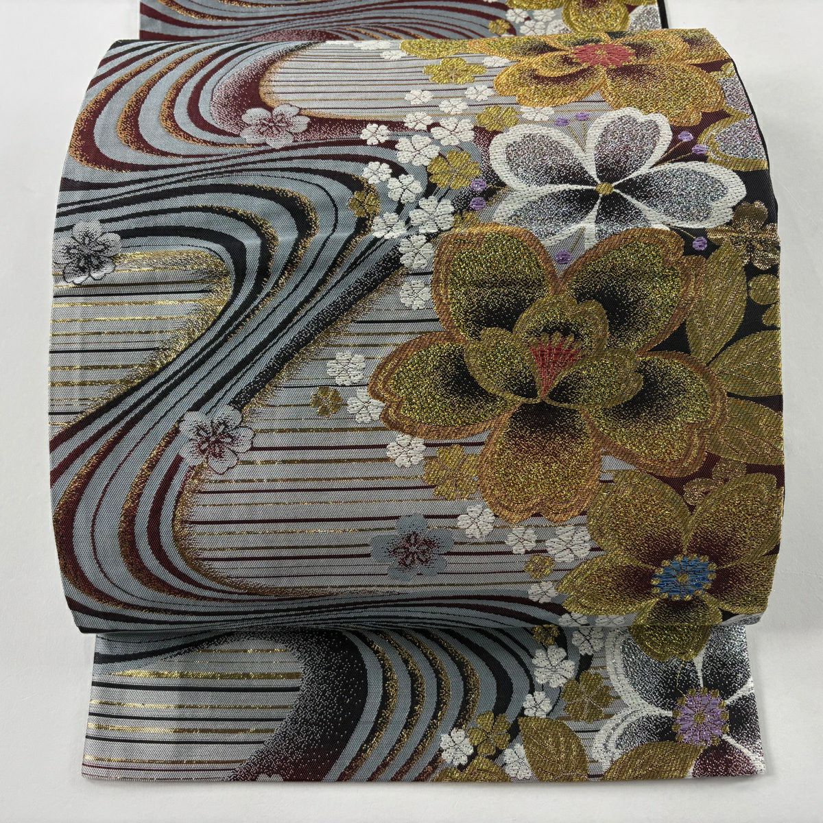 【美品】 袋帶 秀品級 献上櫻花 流水 金絲 金金箔 灰色 六通 純蠶絲