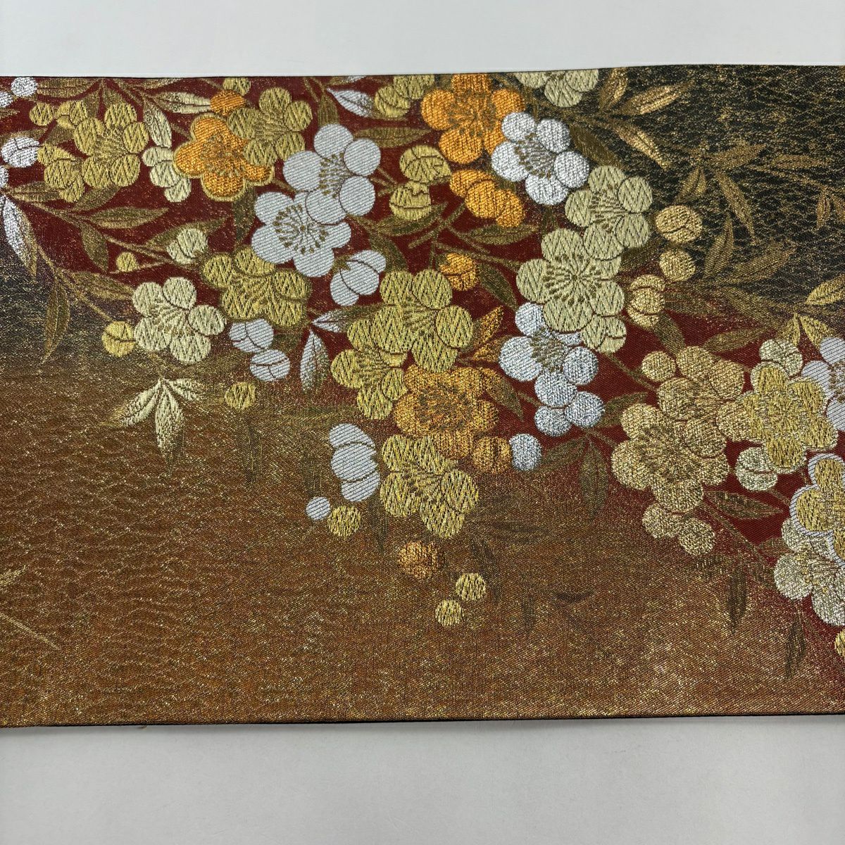 【美品】 袋帶 秀品級 梅花 葉 金銀彩 金金箔 紅茶 六通 純蠶絲