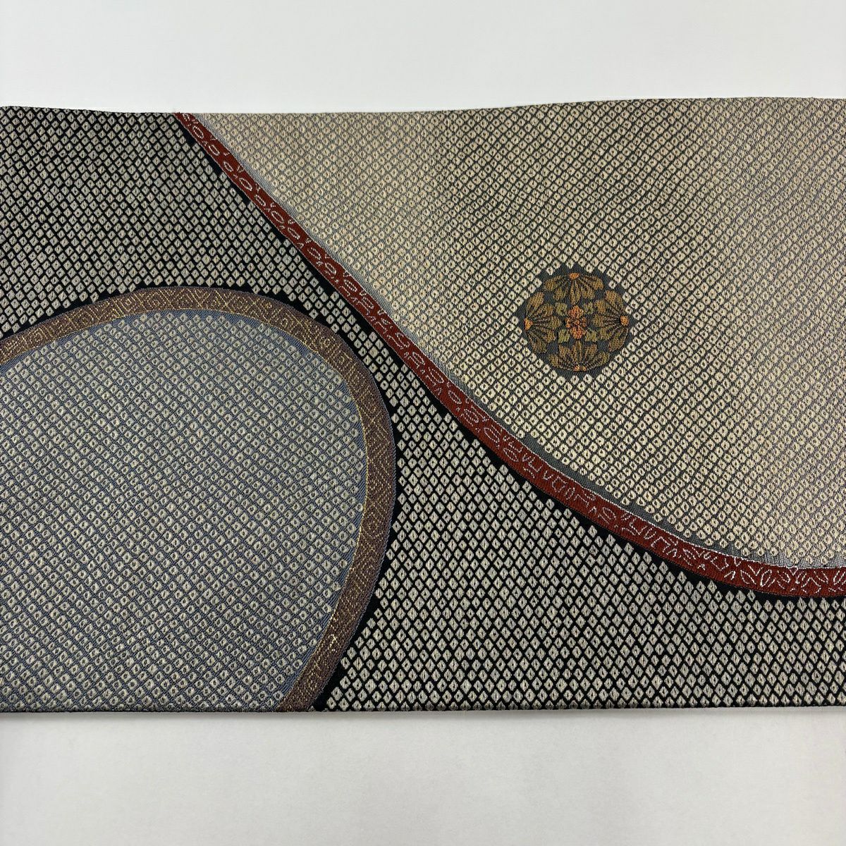 【美品】 袋帶 秀品級 疋田 草花紋 金糸 金金箔 灰 深藍 六通 純蠶絲