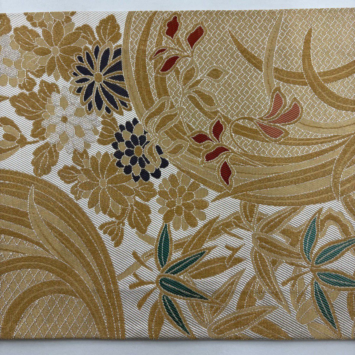 【美品】 袋帶 名品級 花丸紋 菊花 金銀絲 輪奈織 奶油色 六通 純蠶絲