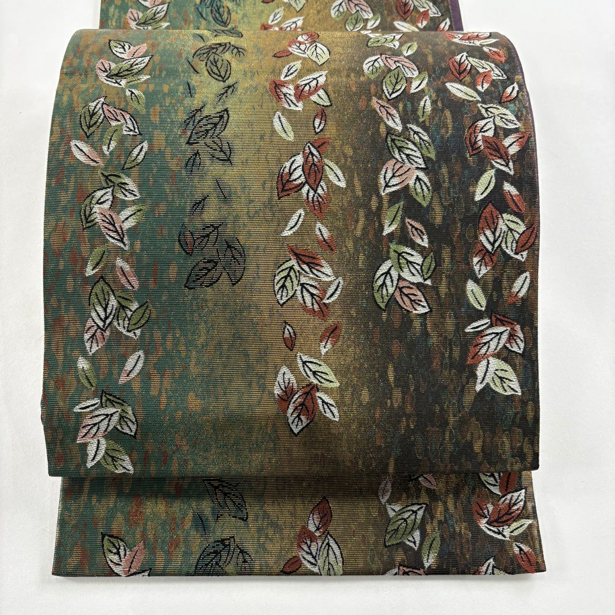 【美品】 袋帶 名品級 草野一騎 落款あり 葉柄 金金箔 茶綠 六通 純蠶絲