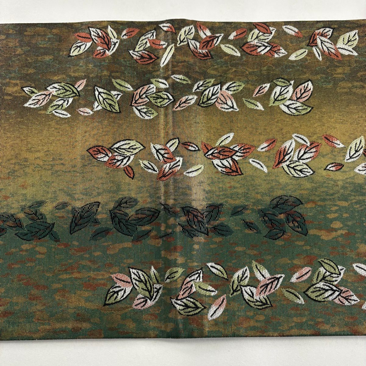 【美品】 袋帶 名品級 草野一騎 落款あり 葉柄 金金箔 茶綠 六通 純蠶絲