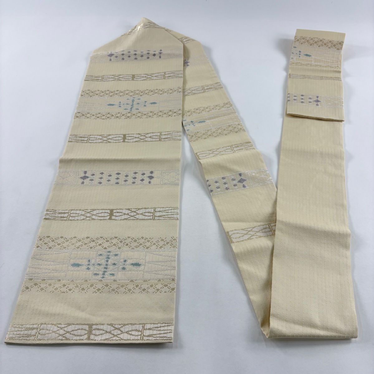 【美品】 名古屋帶 名品級 幾何圖案 段紋 金絲 金金箔 奶油色 純蠶絲