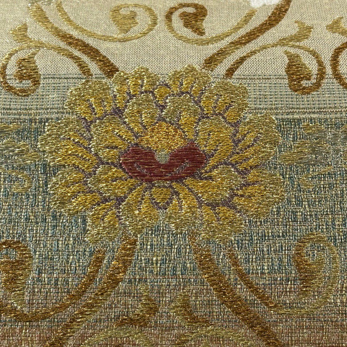 【美品】 袋帶 名品級 花唐草紋 段紋 金金箔 金絲 金 六通 純蠶絲