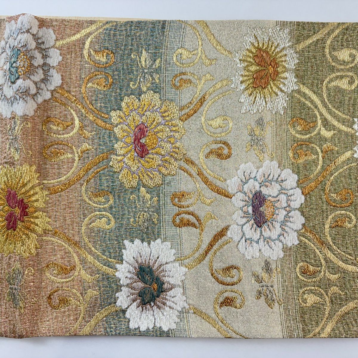 【美品】 袋帶 名品級 花唐草紋 段紋 金金箔 金絲 金 六通 純蠶絲