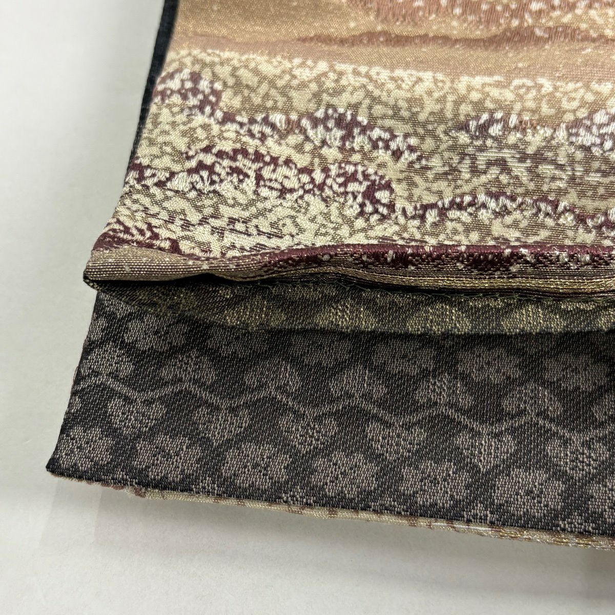 【美品】 袋帶 名品級 雲海 金銀彩 小豆 深藍 全通 純蠶絲